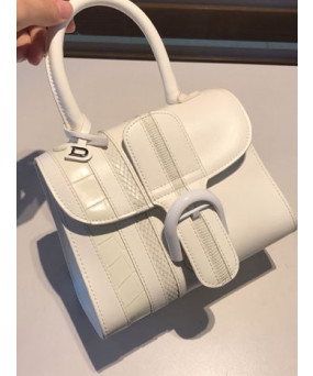 델보 브리앙 박스백 미니